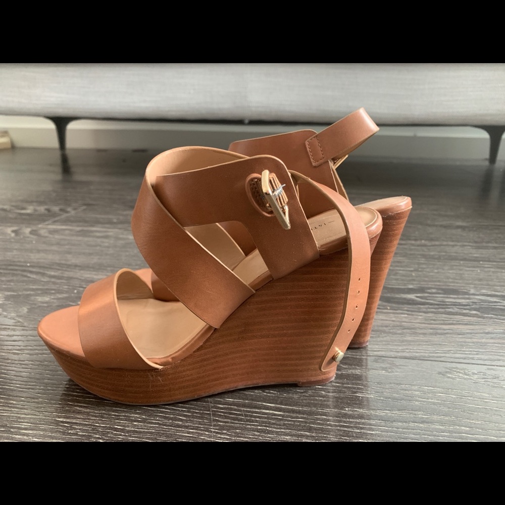 Wedge platform sandals